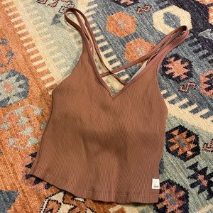 Vuori workout cropped top